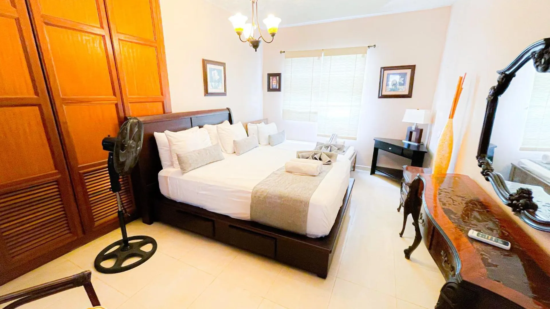 Caribbean Mojito Beach Hotel Wifi Villas And Apartments Long Term Los Corales Beach Club & Spa Punta Cana 5*,  Dominikanische Republik