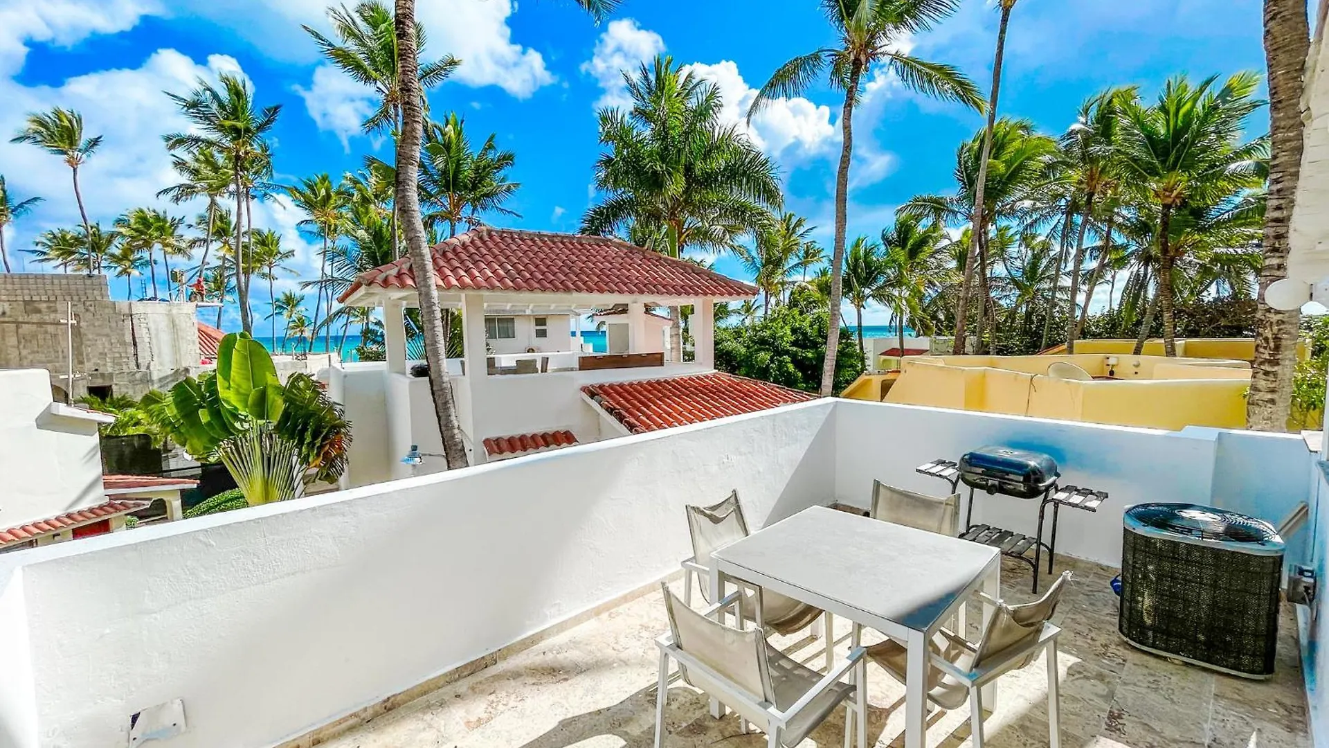 Caribbean Mojito Beach Hotel Wifi Villas And Apartments Long Term Los Corales Beach Club & Spa Punta Cana