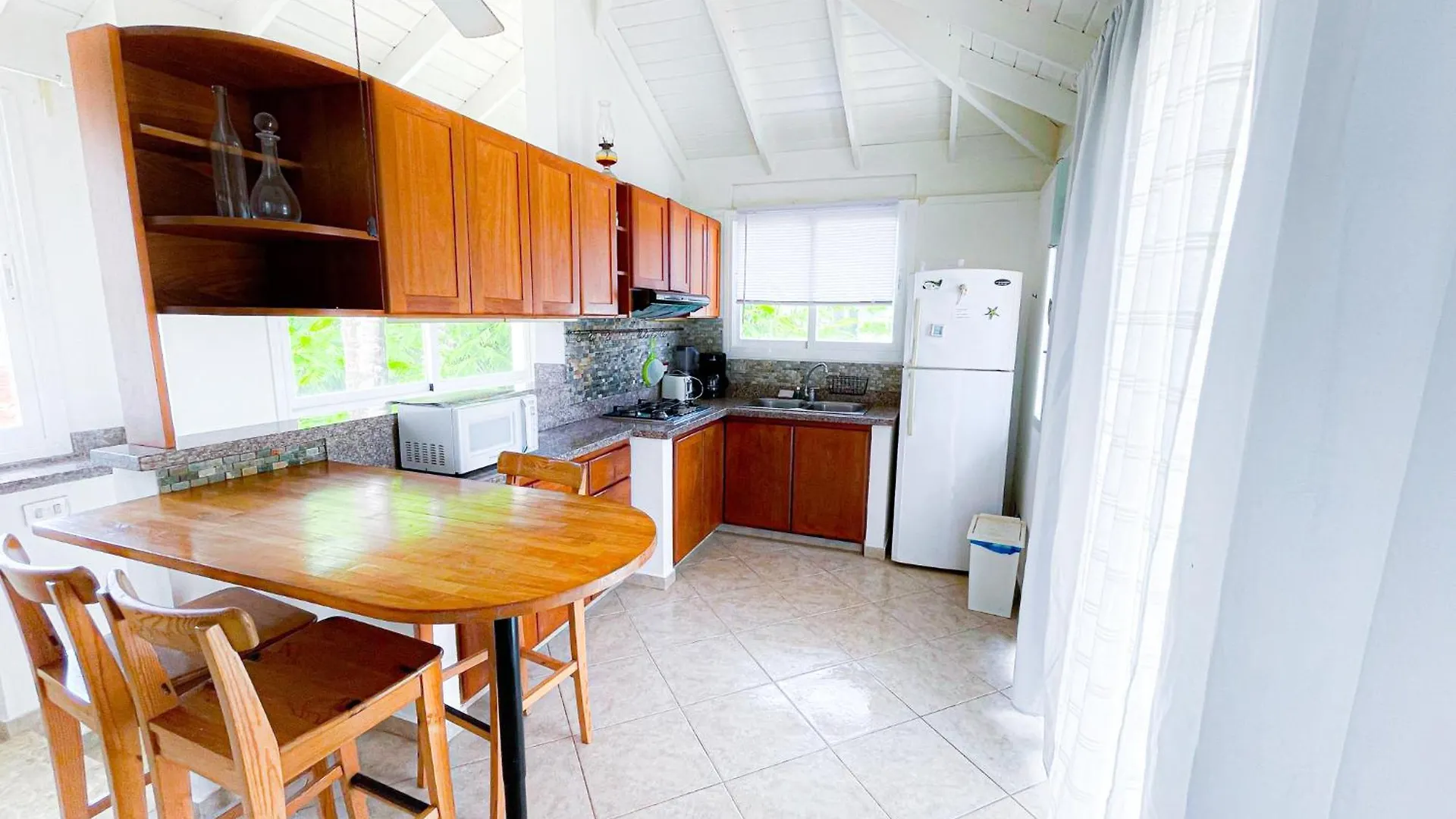 Caribbean Mojito Beach Hotel Wifi Villas And Apartments Long Term Los Corales Beach Club & Spa Punta Cana 5*,